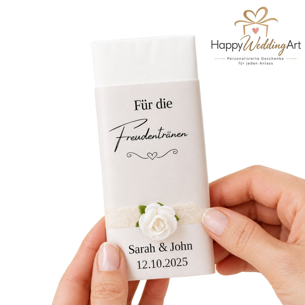 Diese personalisierten Taschentücher für Freudentränen sind ein liebevolles Detail für Trauung