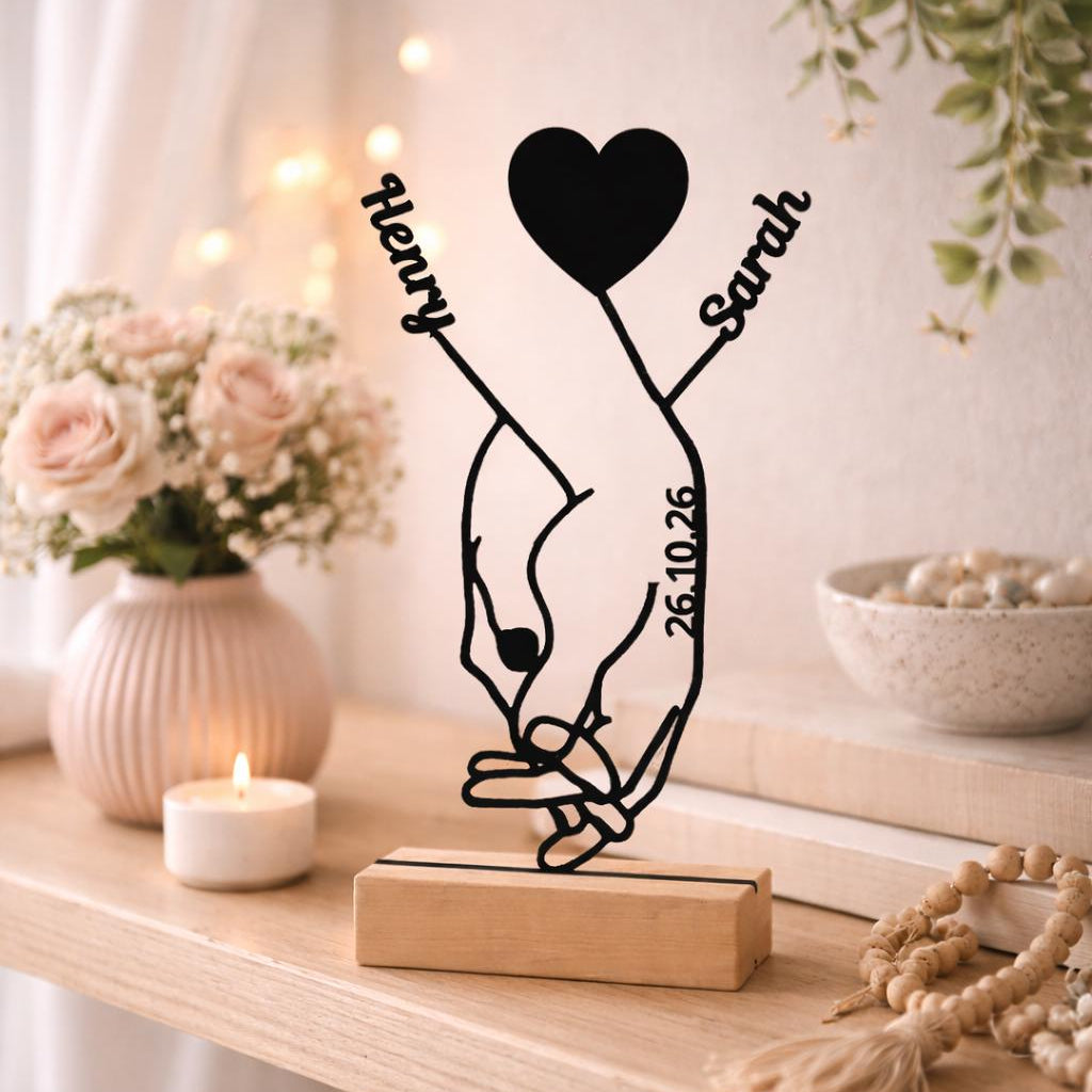 One-Line-Art-Paar-Schild aus Holz mit Namen und Datum als romantische Dekoration