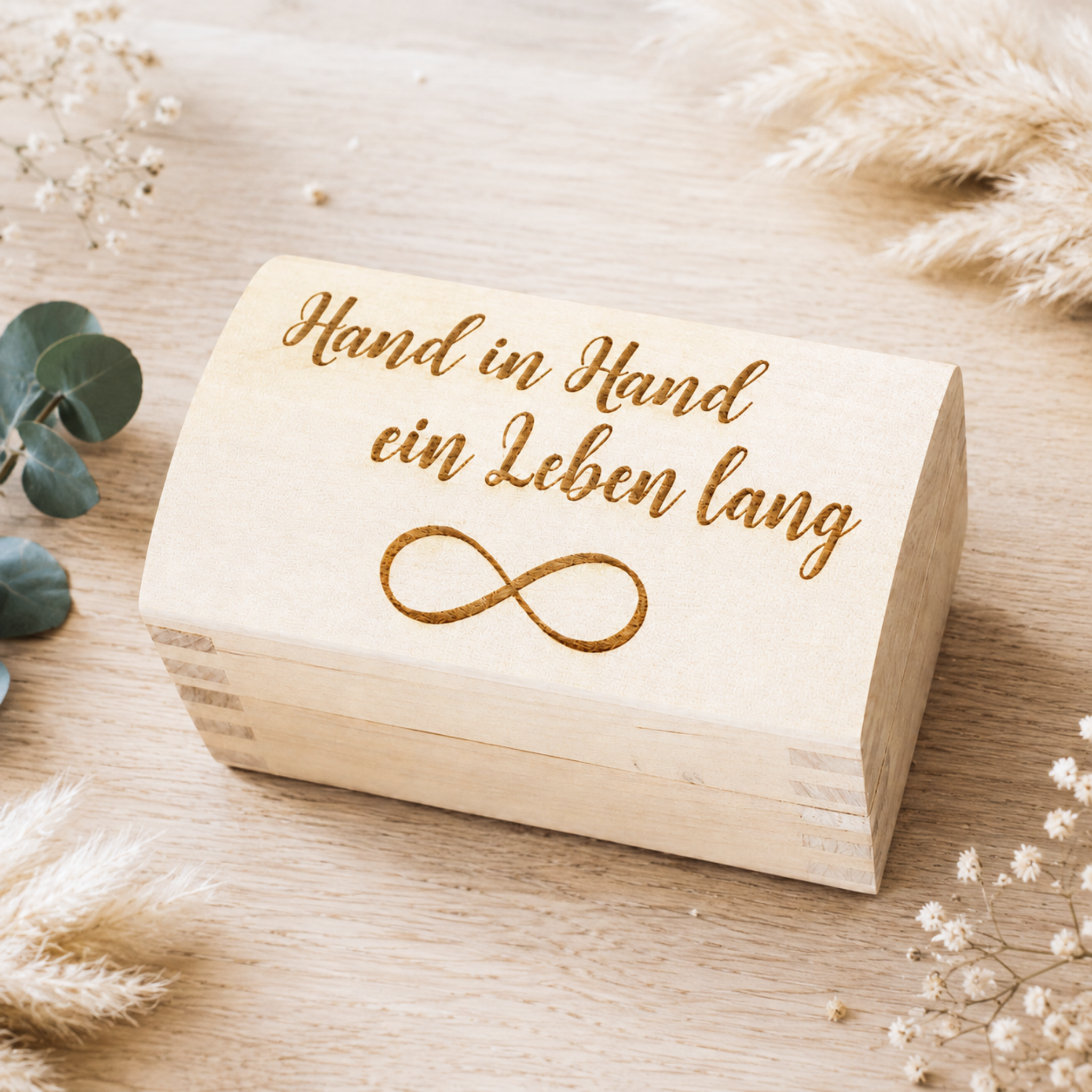 Ringkissen Herz personalisiert
Ringhalter Hochzeit mit Namen